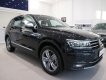 Volkswagen Tiguan 2018 - Bán xe Tiguan allspace 7 chỗ màu đen, giao ngay