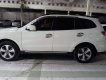 Hyundai Santa Fe 2011 - Cần bán lại xe Hyundai Santa Fe đời 2011, màu trắng, xe nhập, giá 685tr