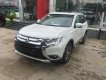 Mitsubishi Outlander 2.0 CVT Premium 2019 - Bán Mitsubishi Outlander 2.0 CVT Premium sản xuất 2019, màu trắng