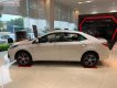 Toyota Corolla altis 1.8G AT 2019 - Bán ô tô Toyota Corolla Altis 1.8G AT sản xuất năm 2019, màu trắng giá cạnh tranh