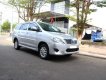 Toyota Innova E  2013 - Bán Toyota Innova E sản xuất năm 2013, màu bạc còn mới