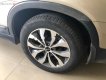 Kia Sorento 2016 - Cần bán Kia Sorento đời 2016, màu vàng giá cạnh tranh