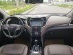 Hyundai Santa Fe   2017 - Cần bán Hyundai Santa Fe 2.4L Bản full 2017, màu đen xe cực đẹp