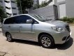 Toyota Innova 2016 - Gia đình cần bán xe Innova 2016, số sàn, màu bạc, gia đình sử dụng