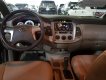 Toyota Innova 2.0G 2012 - Bán Toyota Innova 2.0G năm sản xuất 2012, màu bạc