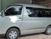 Toyota Hiace 2011 - Gia đình bán xe Toyota Hiace đời 2011, màu xanh ngọc