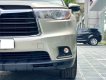 Toyota Highlander 2016 - Bán xe Toyota Highlander LE 2.7 2016, màu vàng, nhập Mỹ, LH 0945.39.2468