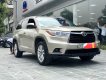 Toyota Highlander LE 2.7 2016 - Cần bán Toyota Highlander LE 2.7 Sx 2016, màu vàng cát, xe nhập Mỹ đã lên full option LH: 0982.84.2838