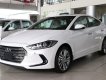 Hyundai Elantra  2.0AT   2019 - Bán ô tô Hyundai Elantra 2.0AT sản xuất 2019, màu trắng