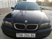 BMW 3 Series 318i 2004 - Gia đình tôi cần bán 1 xe BMW 4 máy 2.0L, sản xuất năm 2004, chạy 8L/100Km