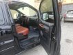 Hyundai Starex  van 2004 - Xe nhà không dùng nên bán Hyundai Starrex van 2004, màu đen, xe nhập