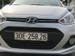 Hyundai Grand i10   1.0 AT  2015 - Bán Hyundai Grand i10 1.0 AT đời 2015, màu bạc