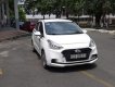 Hyundai Grand i10   2017 - Chính chủ bán xe Hyundai Grand i10 sản xuất năm 2017, màu trắng, bản full options