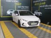 Hyundai Elantra GLS 1.6AT 2016 - Bán ô tô Hyundai Elantra GLS 1.6AT đời 2016, màu trắng