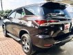 Toyota Fortuner G 2018 - Bán xe lướt Fortuner 2018 máy dầu, số sàn, giá còn giảm ạ