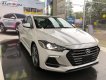 Hyundai Elantra Sport 1.6 AT 2019 - Bán Elantra Sport 1.6 2019 số tự động, máy xăng, màu trắng, nội thất màu đen