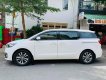 Kia Sedona 3.3 GATH 2016 - Bán xe Kia Sedona 3.3 GATH 2016, màu trắng, xe gia đình đi ít, giữ gìn, xe như mới