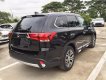 Mitsubishi Outlander 2019 - Bán ô tô Mitsubishi Outlander sản xuất 2019, bản 2.0 Premium chỉ 880 triệu, giao trong thán 7 với nhiều ưu đãi hấp dẫn