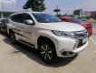 Mitsubishi Pajero Sport Xăng 2018 - Cần bán Mitsubishi Pajero Sport Xăng đời 2018, màu trắng, xe nhập số tự động