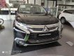 Mitsubishi Pajero Sport 2018 - Xe Mitsubishi Pajero Sport sản xuất năm 2019, dán kính trải sàn