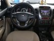 Kia Sorento GAT 2.4AT 2016 - Bán Kia Sorento GAT 2.4AT năm sản xuất 2016, màu trắng