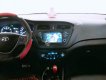 Hyundai i20 Active 2016 - Bán Hyundai i20 Active 2016, màu trắng, xe nhập  