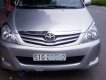 Toyota Innova 2010 - Bán xe Toyota Innova năm sản xuất 2010, màu bạc