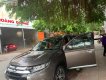 Mitsubishi Outlander 2016 - Bán Mitsubishi Outlander năm sản xuất 2016, màu nâu, xe nhập  