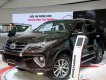 Toyota Fortuner 2019 - Sắm Fortuner nhận ưu đãi khủng tháng 9 giá sập sàn