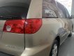 Toyota Sienna 2008 - Cần bán lại xe Toyota Sienna sản xuất 2008, màu vàng nhập khẩu, giá 685 triệu đồng