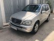 Mercedes-Benz ML Class 2003 - Bán Mercedes ML500 tự động 2003 ĐK 2007, màu bạc xe chính chủ