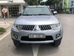 Mitsubishi Pajero 2012 - Bán xe Mitsubishi Pajero đời 2012, màu bạc xe gia đình