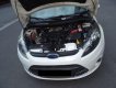 Ford Fiesta 2011 - Cần bán lại xe Ford Fiesta năm sản xuất 2011, màu trắng giá cạnh tranh
