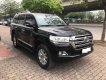 Toyota Land Cruiser 2016 - Bán Toyota Landcruiser VX 4.6V8 màu đen nội thất kem xe sản xuất 2016 đăng ký tên công ty cuối 2016, hóa đơn xuất cao