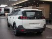 Peugeot 5008 1.6GAT 2019 - Bán ô tô Peugeot 5008 1.6GAT đời 2019, màu trắng