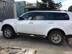 Mitsubishi Pajero Sport 2016 - Cần bán gấp Mitsubishi Pajero Sport năm sản xuất 2016, màu trắng xe gia đình