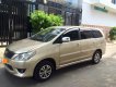 Toyota Innova 2.0 E 2013 - Cần bán Toyota Innova 2013 số sàn, xe gia đình dùng zin, không kinh doanh