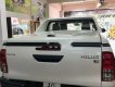 Toyota Hilux   2018 - Cần bán Toyota Hilux sản xuất năm 2018, màu trắng, giá tốt