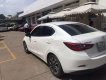 Mazda 2 2015 - Bán Mazda 2 năm sản xuất 2015, màu trắng, xe nhập, giá cạnh tranh