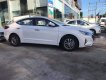 Hyundai Elantra 2019 - Xe Hyundai Elantra, màu trắng chạy kinh doanh lý tưởng+ xe giao ngay + Trả trước chỉ 15%