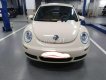 Volkswagen Beetle    2010 - Cần bán Volkswagen Beetle sản xuất năm 2010, màu trắng, nhập khẩu nguyên chiếc