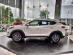 Hyundai Tucson   2019 - Bán Hyundai Tucson năm sản xuất 2019, màu trắng, giá 799tr