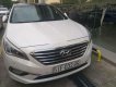 Hyundai Sonata 2014 - Cần bán Hyundai Sonata đời 2014, màu trắng xe gia đình