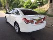 Chevrolet Cruze 2010 - Cần bán lại xe Chevrolet Cruze đời 2010, màu trắng xe gia đình