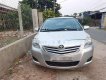 Toyota Vios 2009 - Bán Toyota Vios năm sản xuất 2009, màu bạc chính chủ, giá tốt