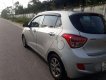 Hyundai Grand i10 2015 - Bán Hyundai Grand i10 năm 2015, màu bạc, xe nhập