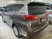 Toyota Innova 2.0G 2017 - Bán Toyota Innova 2.0G sản xuất 2017, màu vàng