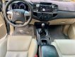 Toyota Fortuner 2015 - Bán Toyota Fortuner sản xuất 2015, màu bạc xe nguyên bản