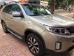 Kia Sorento 2016 - Bán Kia Sorento 2016, màu vàng, 700 triệu