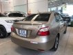 Toyota Vios 2013 - Cần bán gấp Toyota Vios năm sản xuất 2013, màu nâu